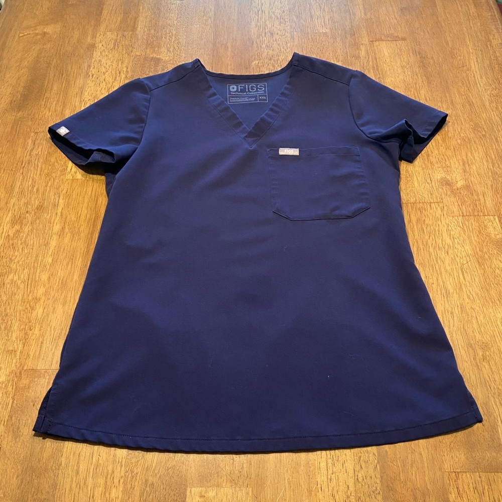 Figs Scrubs Catarina Top Navy